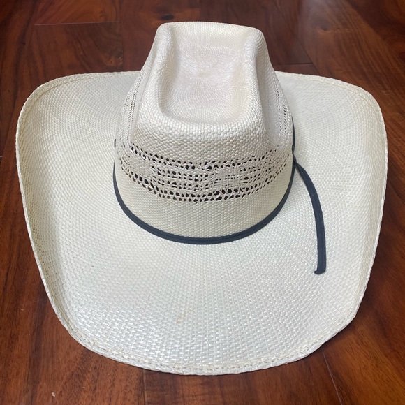 GUC Men’s Size 7 1/4, Paramount Outdoors Classic Straw Cowboy Hat - Picture 1 of 16